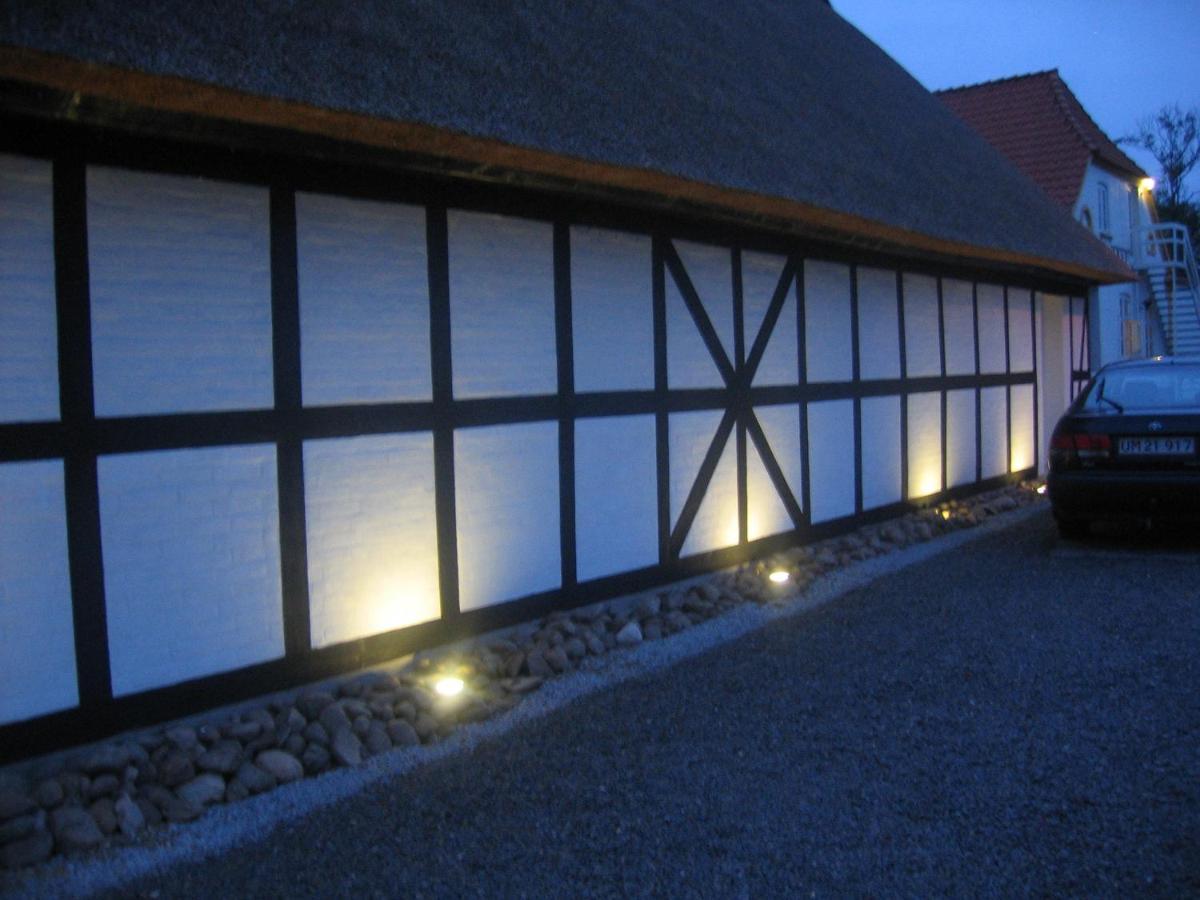 Fladbro Kro Randers Exterior photo